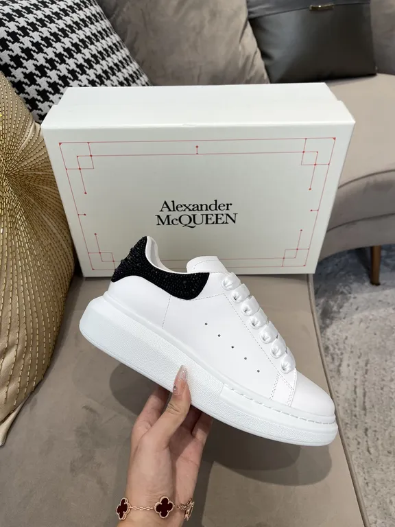 Alexander McQueen Shoe 